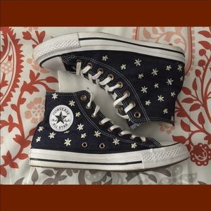 Women’s High Top Converse